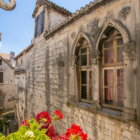 Stafileo Palace تروغير