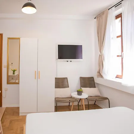 Apartment Stafileo Palace Trogir