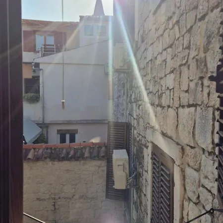 Stafileo Palace Apartment Trogir